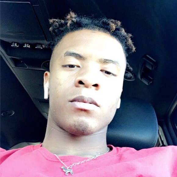 Meet your Posher, Nicholas - Picture 1 of 1